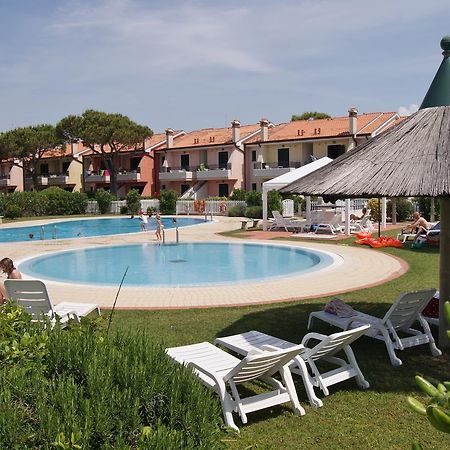 Appartamenti In Residence Portosole E Residence Tamerici Con Piscina-Cavallino Treporti Экстерьер фото