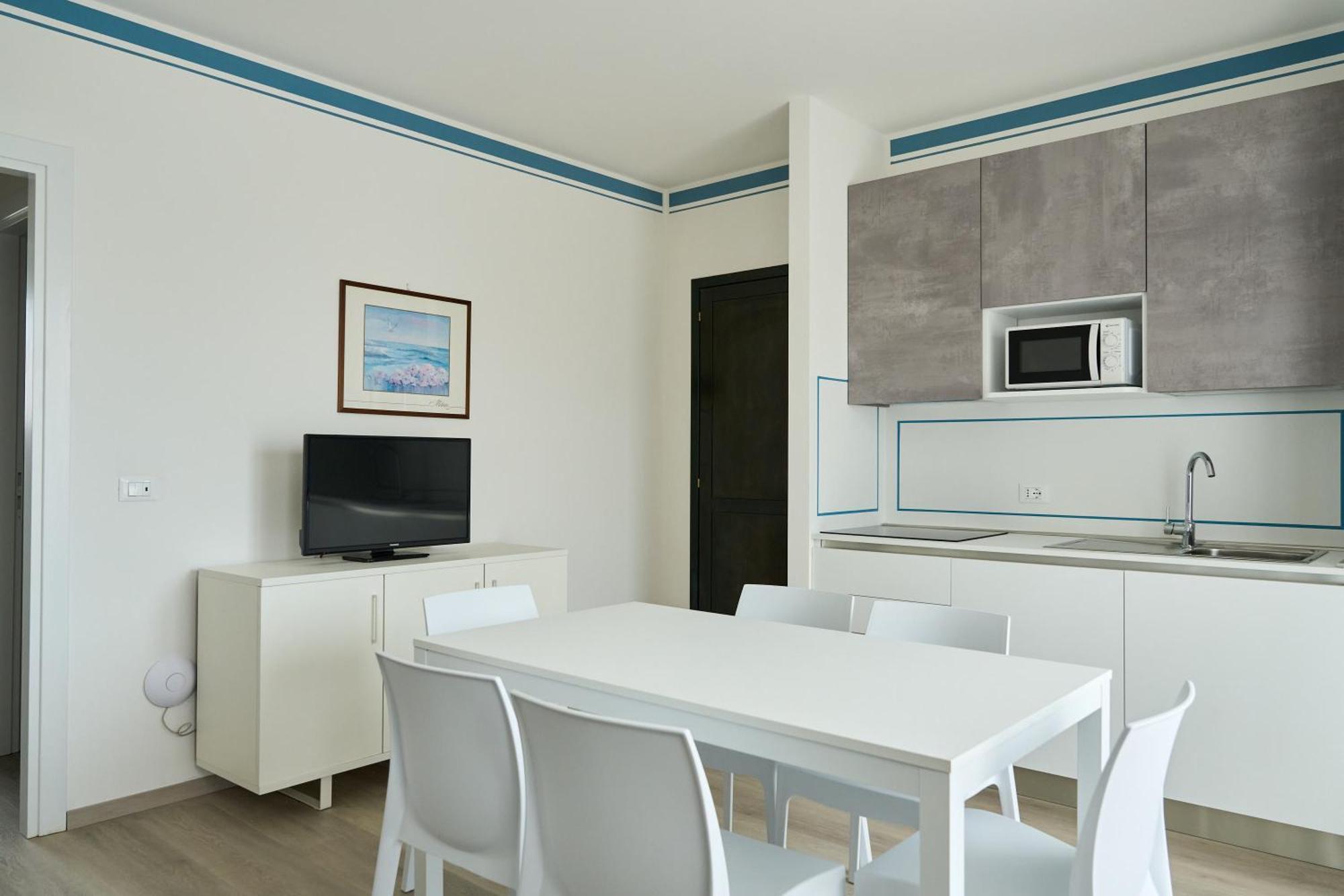 Appartamenti In Residence Portosole E Residence Tamerici Con Piscina-Cavallino Treporti Экстерьер фото